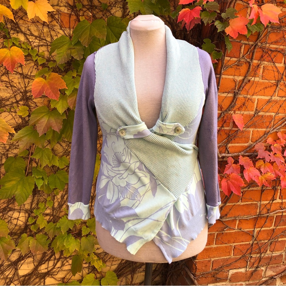 Stylish Women's Sweater in Purple and Blue